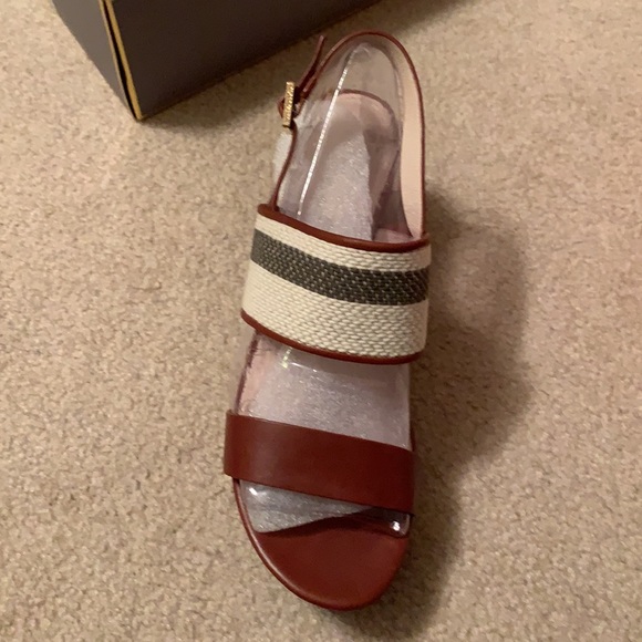 Louise et Cie wedge sandals, excellent used condition, size 10 - Picture 2 of 4